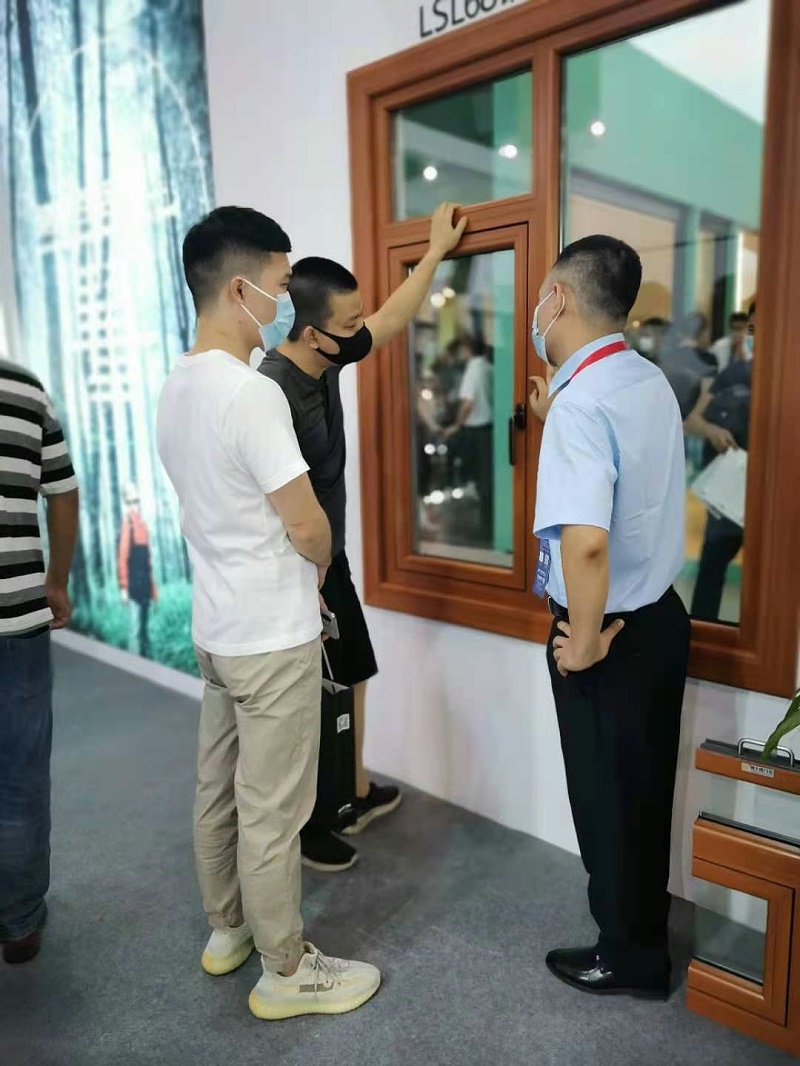 2021廣州建博會(huì) | 樓上樓健康鋁木系統(tǒng)門(mén)窗精彩回顧！